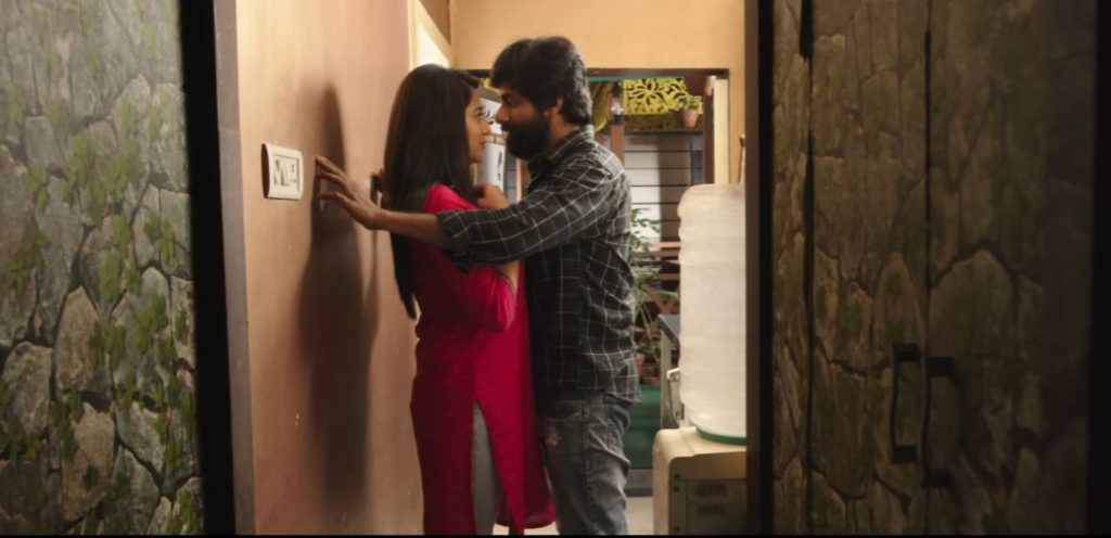 Dinosaurs Tamil Movie Download Free